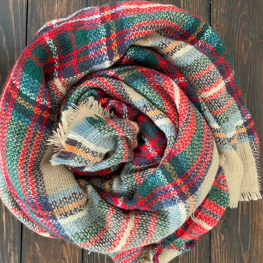 ModCloth scarf in plaid. Soft, warm and versatile